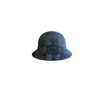 Load image into Gallery viewer, Wool Cloch with Flower